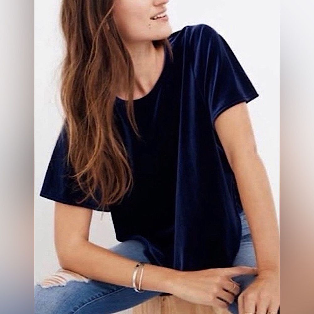 Madewell Navy Blue Velvet Butterfly Sleeve Top Tshirt Women’s Size M